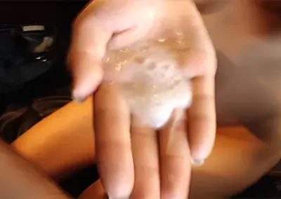 （無修正）イラマチオで大量口内射精してもらうライブチャット配信！＠ネットカフェ