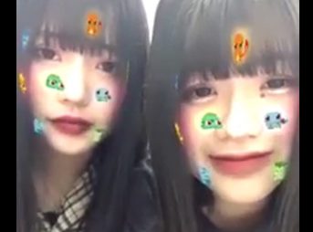 「あ！絶対パンツ見えたぁ～!!! ｷｬﾊﾊﾊ☆」スマホアプリで配信するヤンキー女子二人組ライブチャット