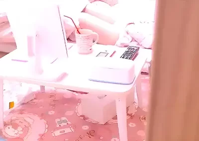 家族がオナニーしてる所を無断でライブ配信してました！